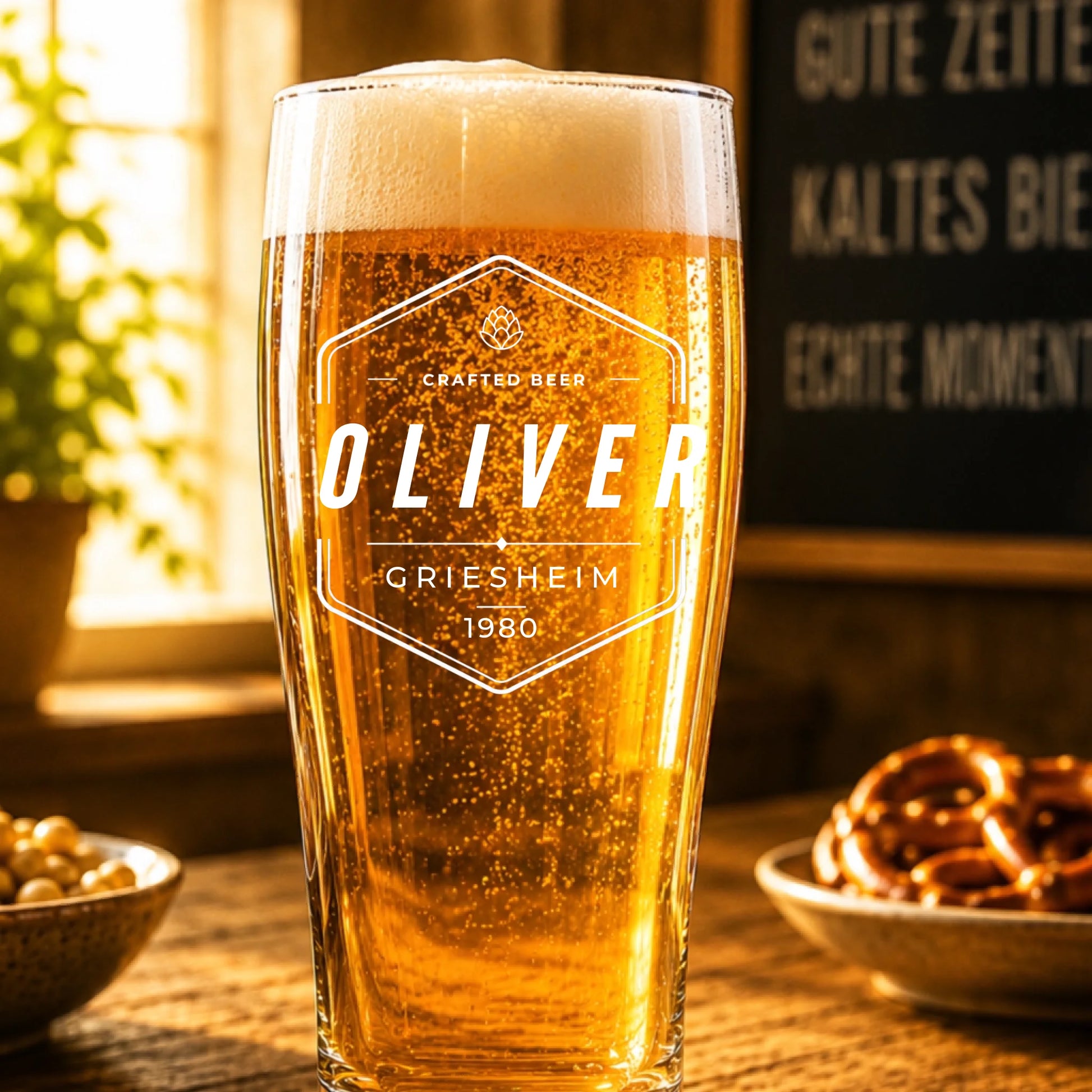 Bierglas Mockup nah voll